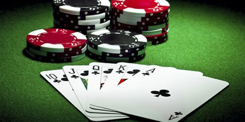 Cách chia bài xì dách để hiểu tình hình trò chơi